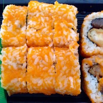 Bistro-Banane - Maki roll with tuna, king size prawns and avocado - Restaurants Near Me - Mörfelden-Walldorf, HE Bistro-Banane - Maki roll with tuna, king size prawns and avocado - Restaurants Near Me - Mörfelden-Walldorf, HE