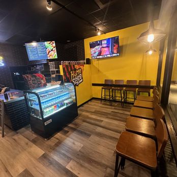 HomeSlyce - the inside of a restaurant - Pizza Near Me - Timonium, Maryland HomeSlyce - the inside of a restaurant - Pizza Near Me - Timonium, Maryland