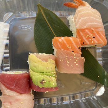 Blue Fish - Rainbow Roll - Sushi Bars Near Me - Montrose, California Blue Fish - Rainbow Roll - Sushi Bars Near Me - Montrose, California
