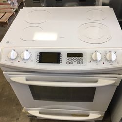 Habitat For Humanity of Kansas City - Electric stove, great find!