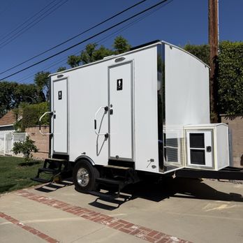 Luxury Affordable Restrooms - Portable Toilet Services Near Me Luxury Affordable Restrooms - Portable Toilet Services Near Me