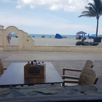 Nick's Bar & Grill - Bars Near Me - Hollywood, Florida Nick's Bar & Grill - Bars Near Me - Hollywood, Florida