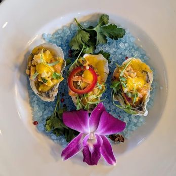 Maison Pucha Bistro - French Near Me - Houston, Texas