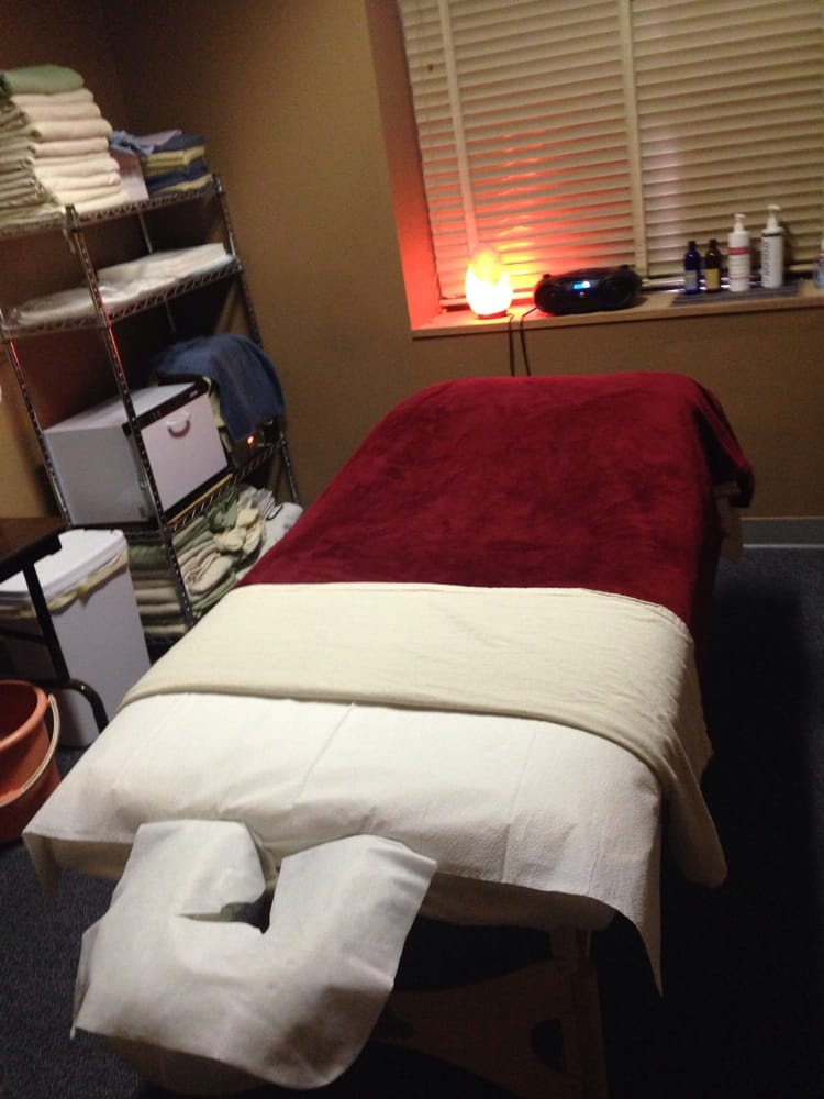 New England Muscular Therapy Logo