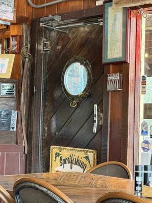 Russell's Seafood Grill by null