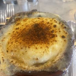 Demarchelier Bistro - Onion soup