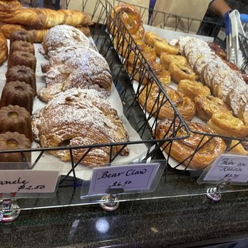 La Châtaigne - Lots of Pastries to choose from - Patisserie/Cake Shop Near Me - Lafayette, California La Châtaigne - Lots of Pastries to choose from - Patisserie/Cake Shop Near Me - Lafayette, California
