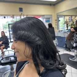 Donna did an awesome job. I love these curls!! Highly recommend