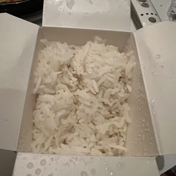 Bangkok Degree - BOTH $4 small white rice. containers arrived like this. NOWHERE near full. - Thai Near Me - Brooklyn, New York Bangkok Degree - BOTH $4 small white rice. containers arrived like this. NOWHERE near full. - Thai Near Me - Brooklyn, New York