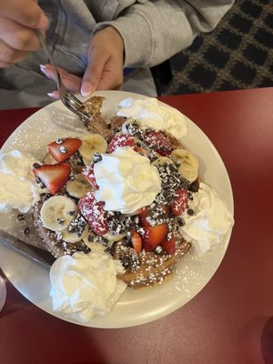 Gilchrist Downbeach Restaurant by null