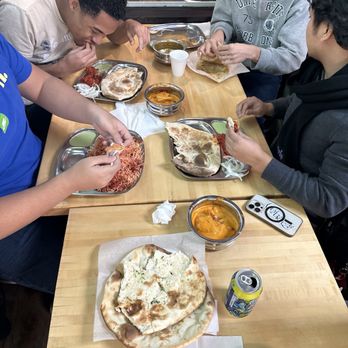 Ghareeb Nawaz - Boneless Chili Chicken Biryani and Buttered Chicken - Pakistani Near Me - Chicago, Illinois Ghareeb Nawaz - Boneless Chili Chicken Biryani and Buttered Chicken - Pakistani Near Me - Chicago, Illinois