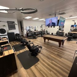 J's Barber Shop
