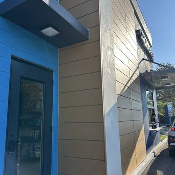 Cali Coffee - Drive thru - Coffee & Tea Near Me - Brandon, Florida