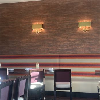 Saffron Indian Grill & Bar - Seating - Indian Near Me - Eagan, Minnesota