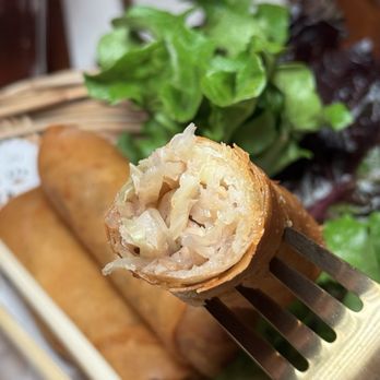 Tha Phraya - Taro Spring rolls (VG) - Thai Near Me - New York, New York Tha Phraya - Taro Spring rolls (VG) - Thai Near Me - New York, New York