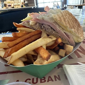 Palavana Cubano - Cuban Near Me - Indianapolis, Indiana Palavana Cubano - Cuban Near Me - Indianapolis, Indiana