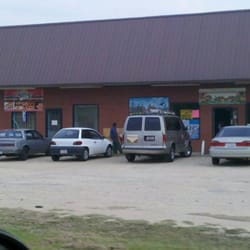 El Tianguies Mexican Store & Restaurant