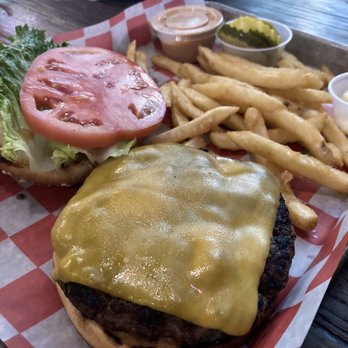 The Granville Pub - Cheeseburger - Burgers Near Me - Louisville, Kentucky The Granville Pub - Cheeseburger - Burgers Near Me - Louisville, Kentucky