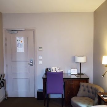 hotel le relais saint charles - Entry area to room - Hotels Near Me - Paris, 75