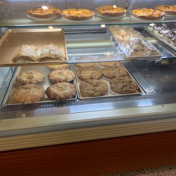 Gencarelli’s Bakery - Bakeries Near Me - Wayne, New Jersey
