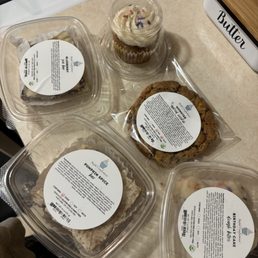 Monster Naked Cookie, Pumpkin Spice Bar, Blueberry Pie Bar, Birthday Cake Edible Dough (6-Bites) Monster Naked Cookie, Pumpkin Spice Bar, Blueberry Pie Bar, Birthday Cake Edible Dough (6-Bites)