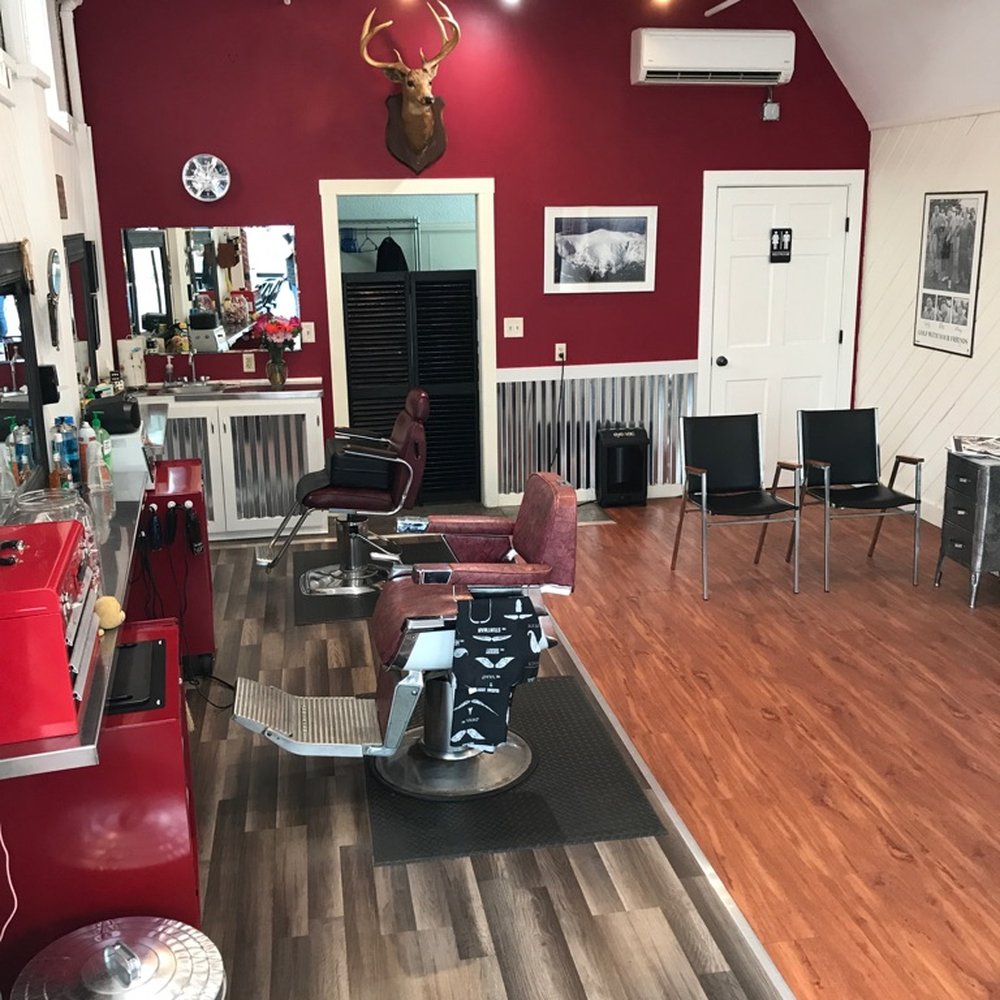 Town Square Barber - Men's Hair Salons Near Me - Rochester, New Hampshire Town Square Barber - Men's Hair Salons Near Me - Rochester, New Hampshire