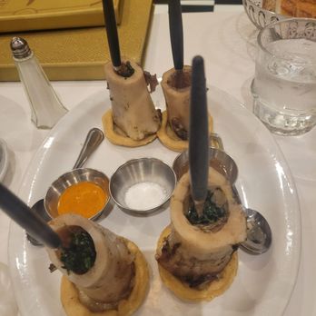 Restaurante Caesar's - Bone marrow - Salad Near Me - Tijuana, BCN