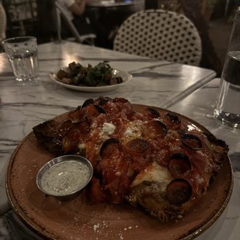De La Nonna - Pizza Near Me - Los Angeles, California