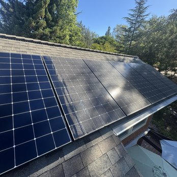 W&B Services - Before and after solar panel enhancement cleaning - Window Washing Near Me W&B Services - Before and after solar panel enhancement cleaning - Window Washing Near Me