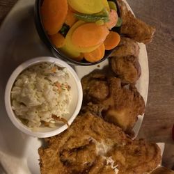 Annie's Trading Post - Broasted Chicken Dinner... more than enough for a Hungry Man or for seconds!!!