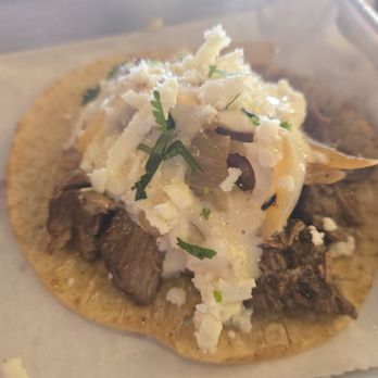 Taco Lamas - LOW AND SLOW - Mexican Near Me - Hoffman Estates, Illinois