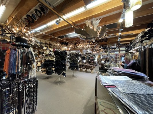 Beaver Creek Hats & Leather by null