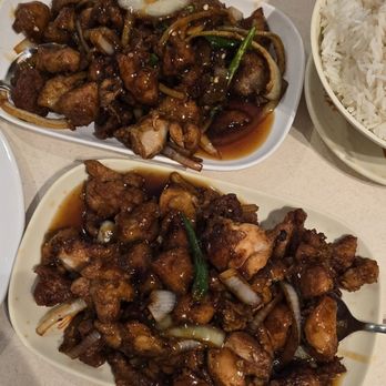 Lucky Chinese Restaurant - More - Hakka Near Me - Scarborough, Ontario