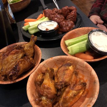 Duff's Famous Wings - Chicken Wings Near Me - Niagara Falls, New York Duff's Famous Wings - Chicken Wings Near Me - Niagara Falls, New York