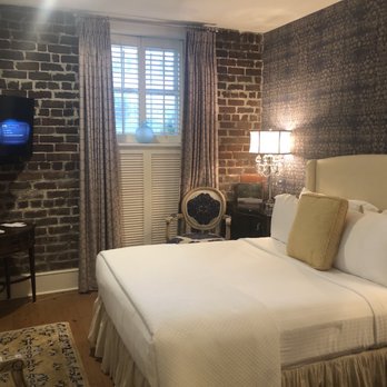 Hamilton-Turner Inn - Inside the room - Hotels Near Me - Savannah, Georgia