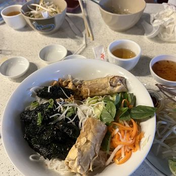 Pho My Tan Ky - Bun with spiced beef (not spicy) - Vietnamese Near Me - Niagara Falls, Ontario Pho My Tan Ky - Bun with spiced beef (not spicy) - Vietnamese Near Me - Niagara Falls, Ontario