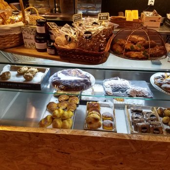 MadMary Cuisine - Cafes Near Me - Lisbon, 11 MadMary Cuisine - Cafes Near Me - Lisbon, 11