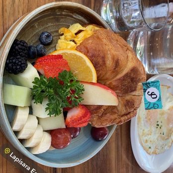 Lapisara Eatery - Breakfast croissant - Breakfast & Brunch Near Me - San Francisco, California