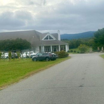 Pollak Vineyards - Wineries Near Me - Greenwood, Virginia Pollak Vineyards - Wineries Near Me - Greenwood, Virginia