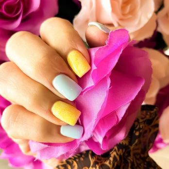 702 Nail Lounge - "In order to be irreplaceable one must always be different." Coco Chanel - Nail Salons Near Me - Henderson, Nevada