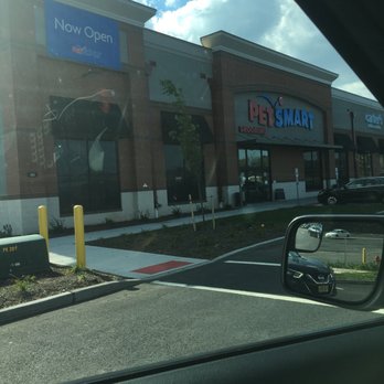 PetSmart - Pet Training Near Me - Kearny, New Jersey PetSmart - Pet Training Near Me - Kearny, New Jersey
