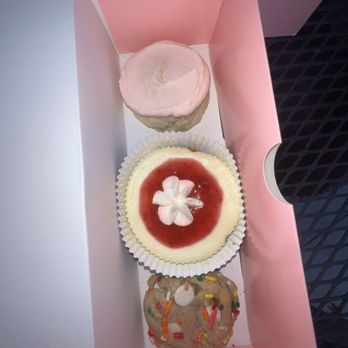 Crumbl - Winter Park - Mini 3-Pack - Bakeries Near Me - Winter Park, Florida Crumbl - Winter Park - Mini 3-Pack - Bakeries Near Me - Winter Park, Florida