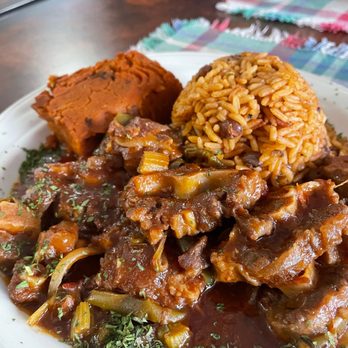 Gertrudes Restaurant - Oxtail & crucian stuffing - American Near Me - Christiansted, Virgin Islands Gertrudes Restaurant - Oxtail & crucian stuffing - American Near Me - Christiansted, Virgin Islands