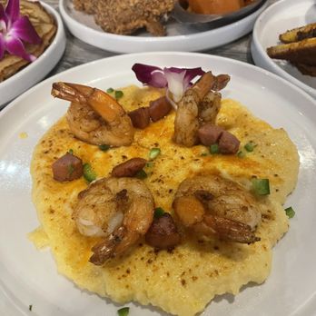 Sweet T's Southern Eatery - Shrimp & Grits - Soul Food Near Me - Montclair, New Jersey Sweet T's Southern Eatery - Shrimp & Grits - Soul Food Near Me - Montclair, New Jersey