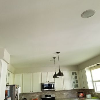 Elite Rollers - Ceiling crack repairs - Painters Near Me Elite Rollers - Ceiling crack repairs - Painters Near Me