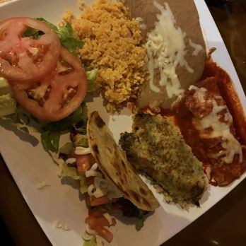Barrio Eats & Drinks - Mexican plate - Mexican Near Me - El Paso, Texas