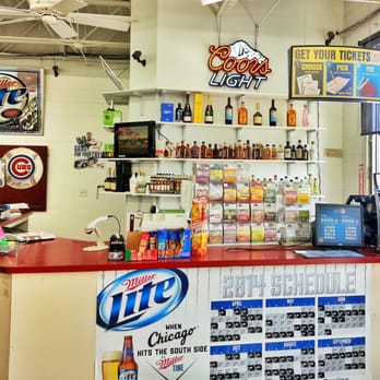 United Liquors - the counter of a liquor store - Beer, Wine & Spirits Near Me - Lynwood, Illinois United Liquors - the counter of a liquor store - Beer, Wine & Spirits Near Me - Lynwood, Illinois