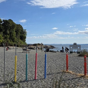 Off Leash Area Edmonds - Obstacle course type of 'toys' for the dogs - Dog Parks Near Me - Edmonds, Washington