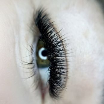 Lash Me Holly - Full Set - Eyelash Service Near Me - NY, New York Lash Me Holly - Full Set - Eyelash Service Near Me - NY, New York