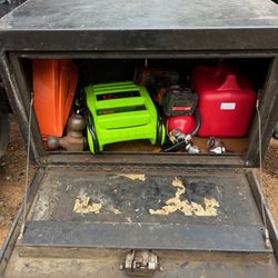 Kitts Wrecker Service - Fully equipped